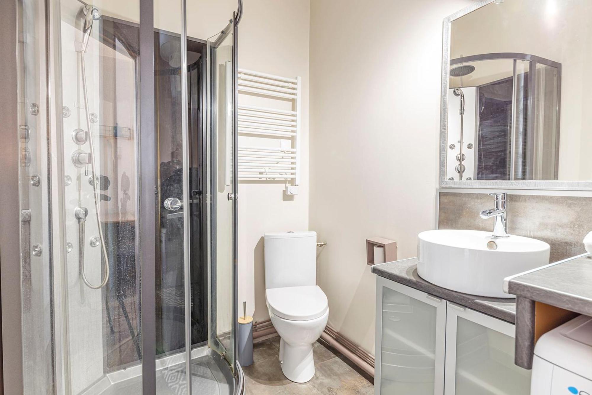 Le Garnier - Studio Au Coeur De La Doutre Apartamento Angers Exterior foto